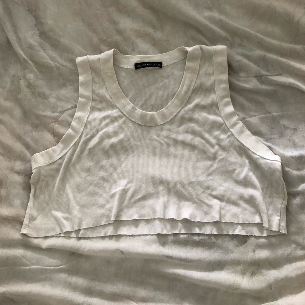 SUPER CROPPED BRANDY MELVILLE CONNOR TANK